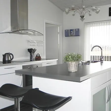 Three-bedroom Hurup Thy With A Fireplace 06 * Sindrup