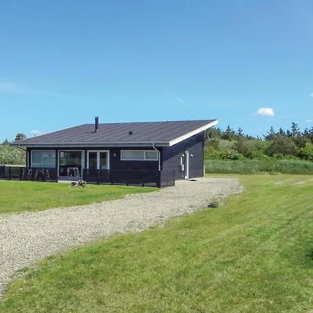 Dom wakacyjny Three-bedroom Hurup Thy With A Fireplace 06 *